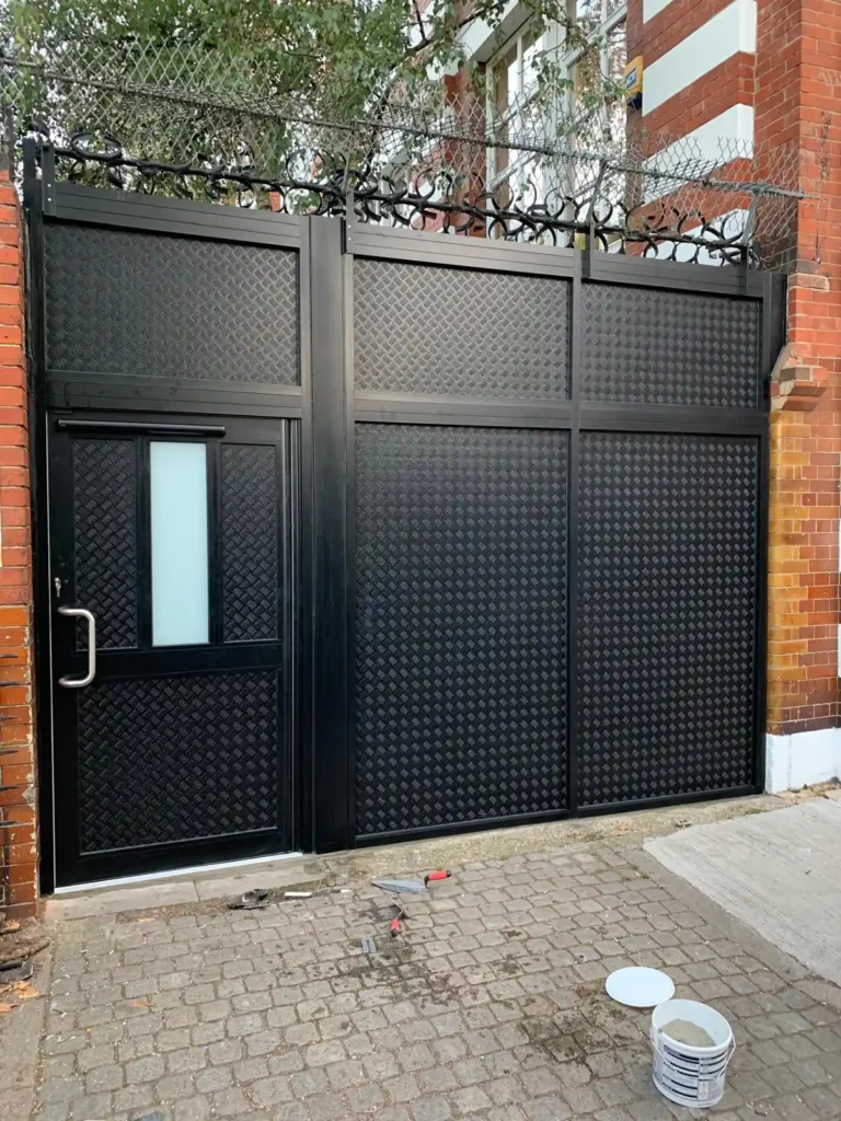 Manual Entrance Doors in Uxbridge
