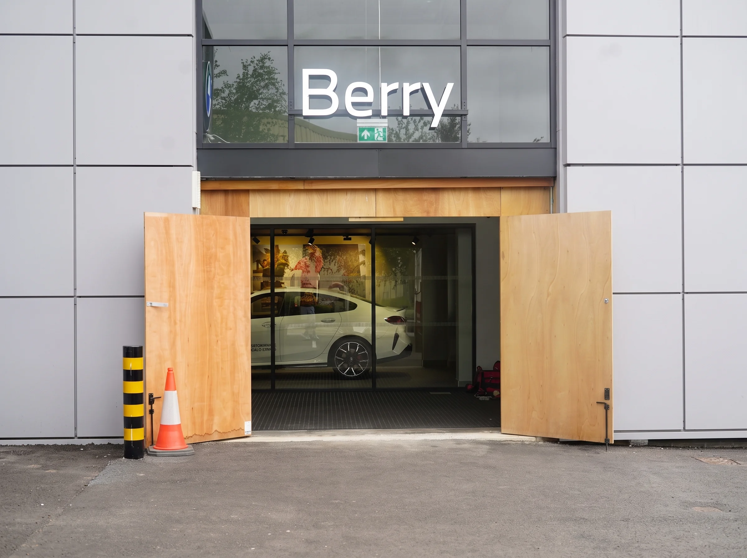 Completed automatic entrance at BMW Berry Showroom, Brentford